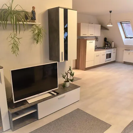 Ferienwohnungapartment Loebau, Stadt- Und Messenah Löbau